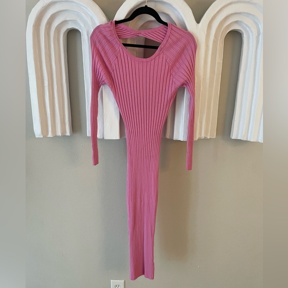 MORE TO COME pink midi dress - Picture 5 of 7